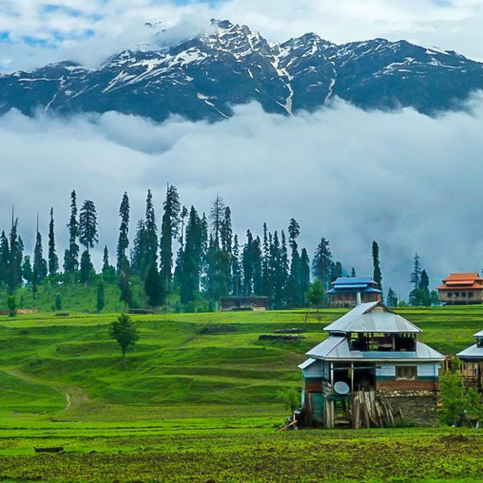 Top 10 Places to Visit in Azad Kashmir 2025