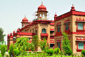 Peshawar Museum Tour - Gypsy Traces and Tours