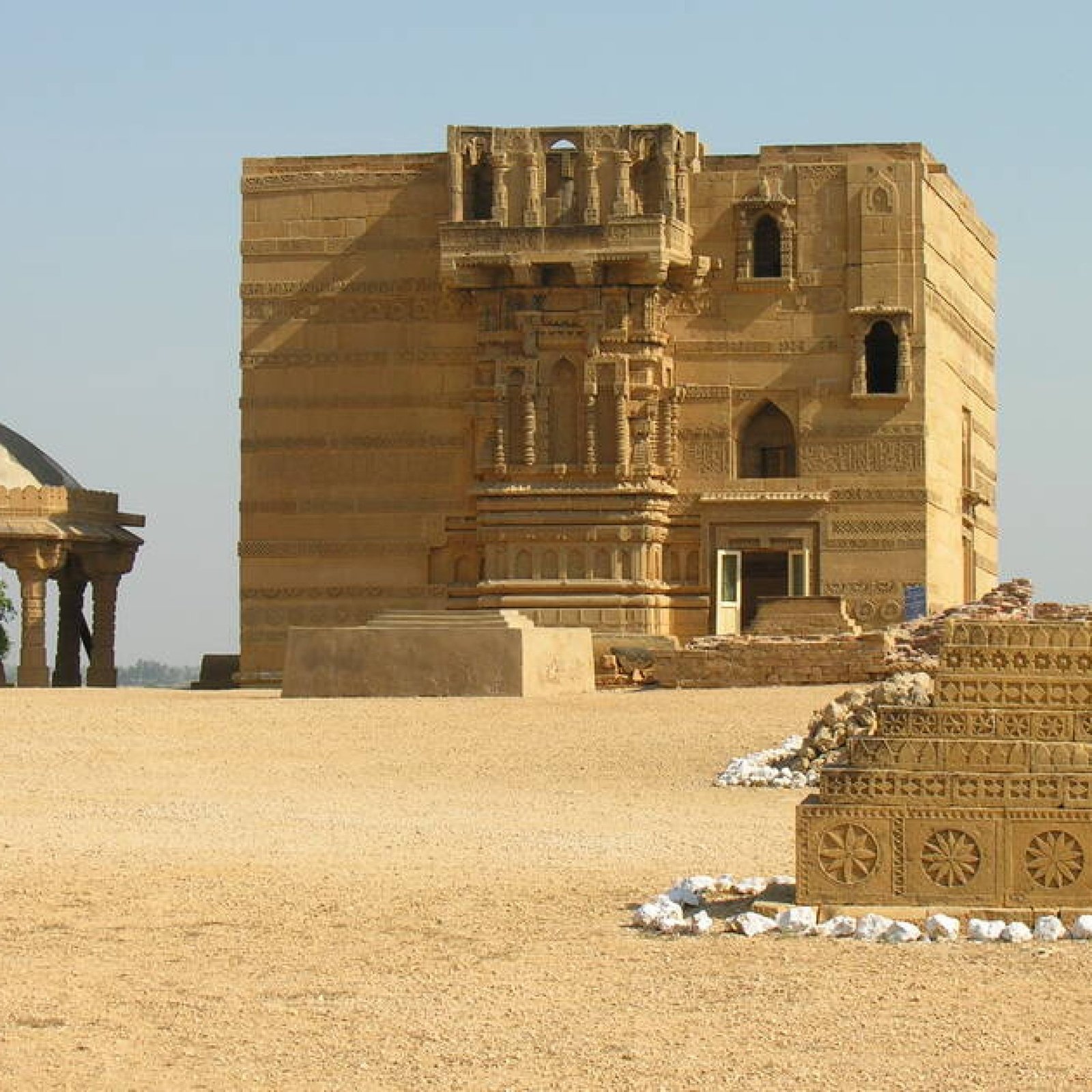 TOUR TO 06 UNESCO HERITAGE SITES PAKISTAN, WORLD WONDERS