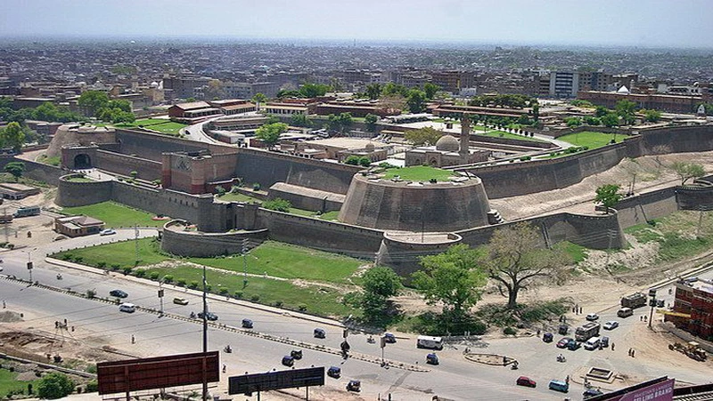 Top 7 Places to Visit in Peshawar 2023-24