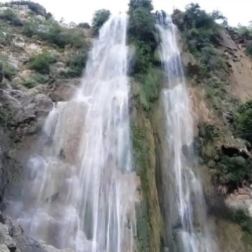 Chajian Waterfall