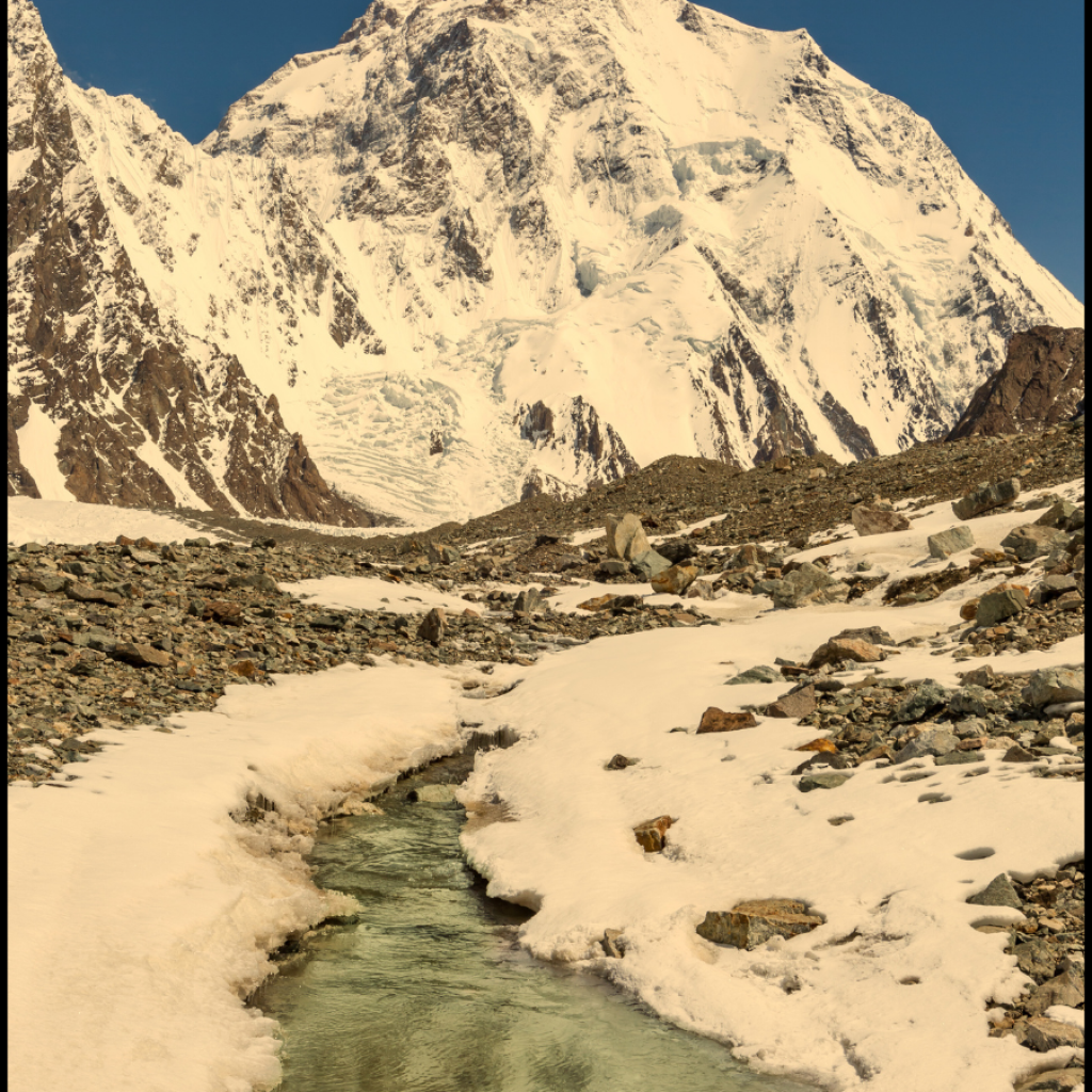 Karakoram Mountain Ranges: Explore this Majestic Landscape in 2025/2026